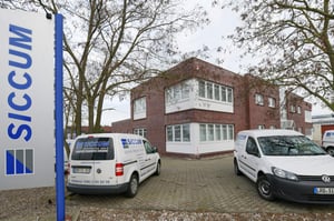 siccum-parkplatz-aussen
